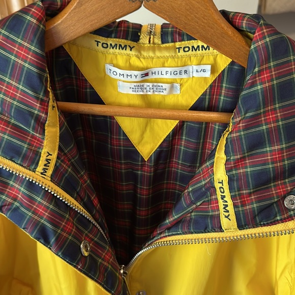 Tommy Hilfiger Yellow Zipper and Snap Jacket with Hood - Picture 4 of 12